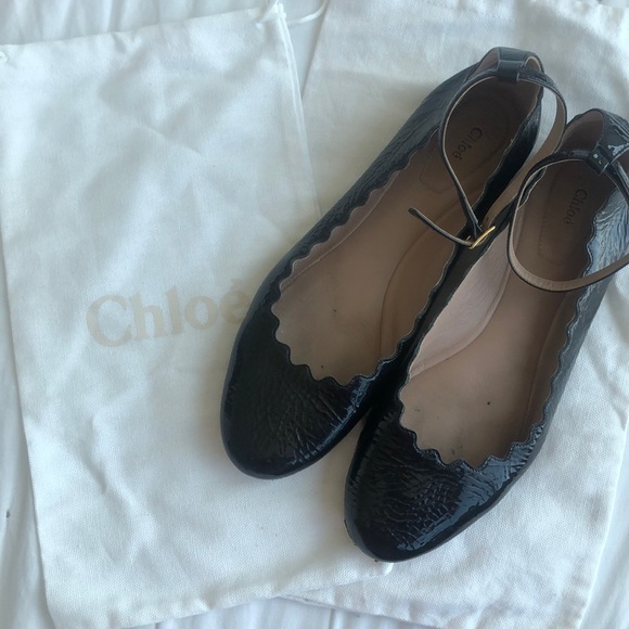 Chloe scalloped ballet flats with strap - Picture 2 of 13